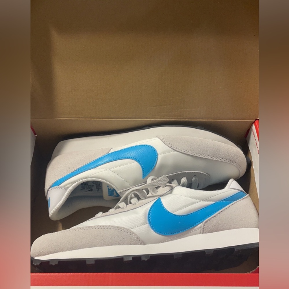 Nike Daybreak